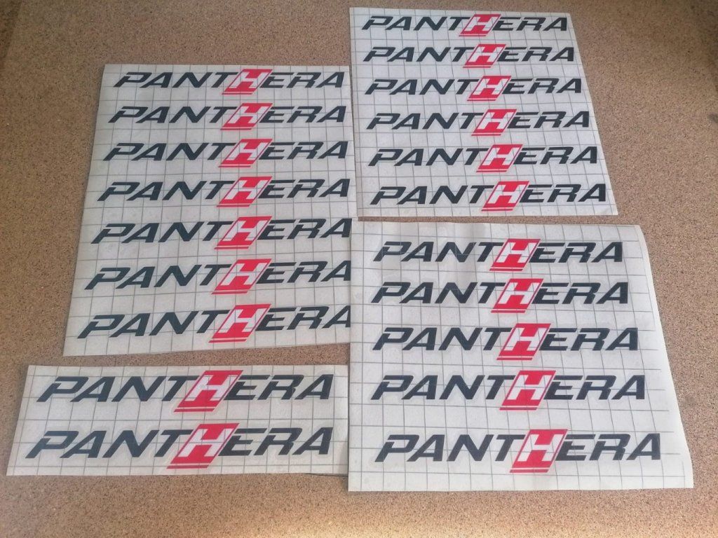 Sticker sur mesure .